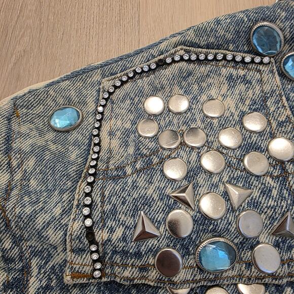 Vintage The Tony Alamo 1987 Levi's Beaded Studded Cropped Denim Jacket Sz Medium - Picture 2 of 12